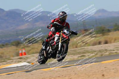 media/Sep-25-2023-Moto Forza (Mon) [[81ffa65e0a]]/B-C Group/Session 3 (Turns 16 and 17 Exit)/